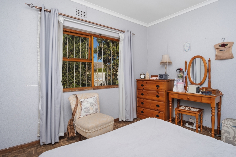 3 Bedroom Property for Sale in Plumstead Western Cape